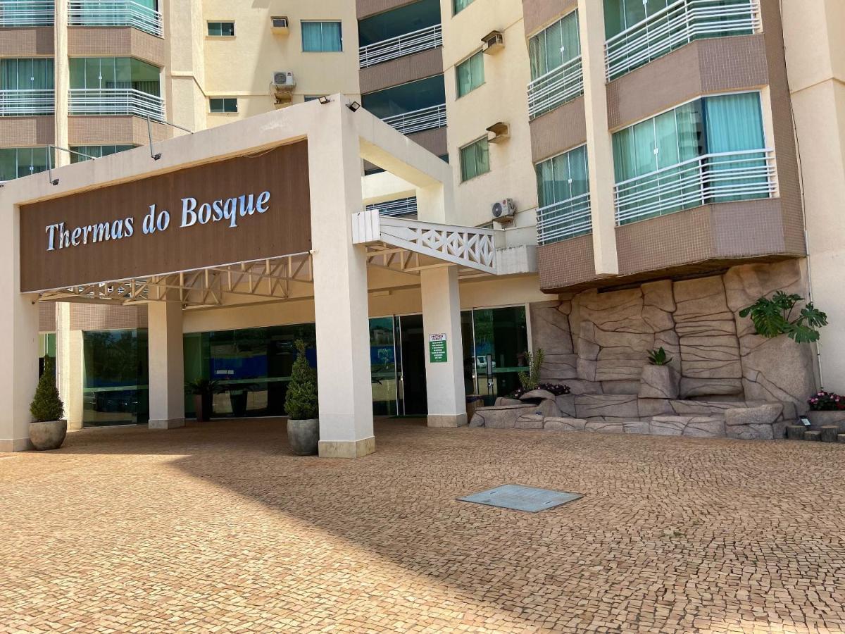 Apartamento Thermas Do Bosque Caldas Novas Esterno foto